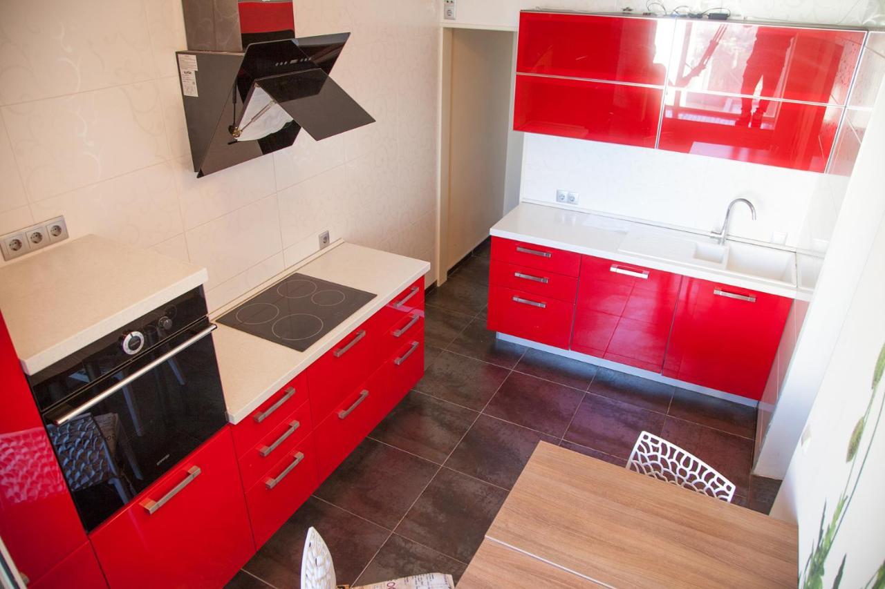 Two Bedroom Apartment With Balcony Kiew Exterior foto
